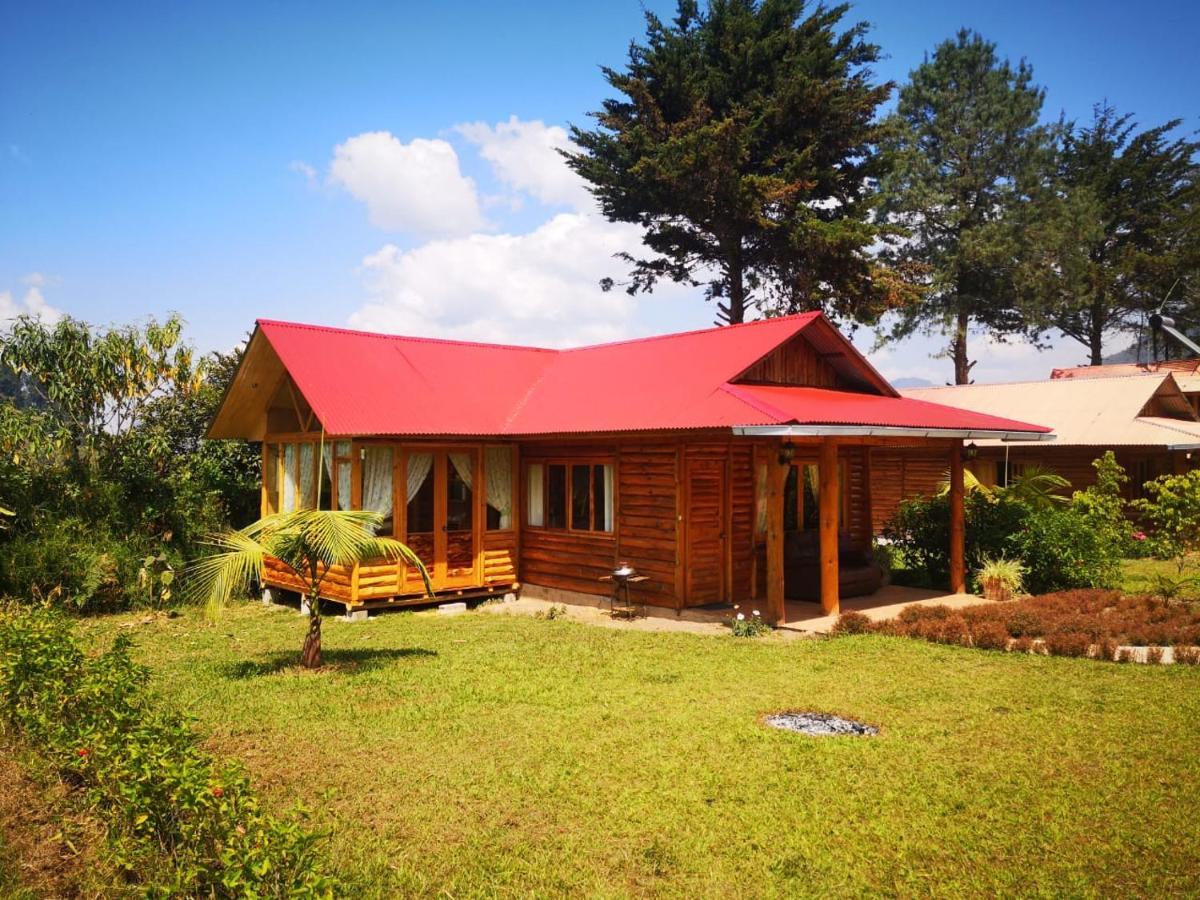 Hassinger Ranch Cabanas Oxapampa Eksteriør bilde