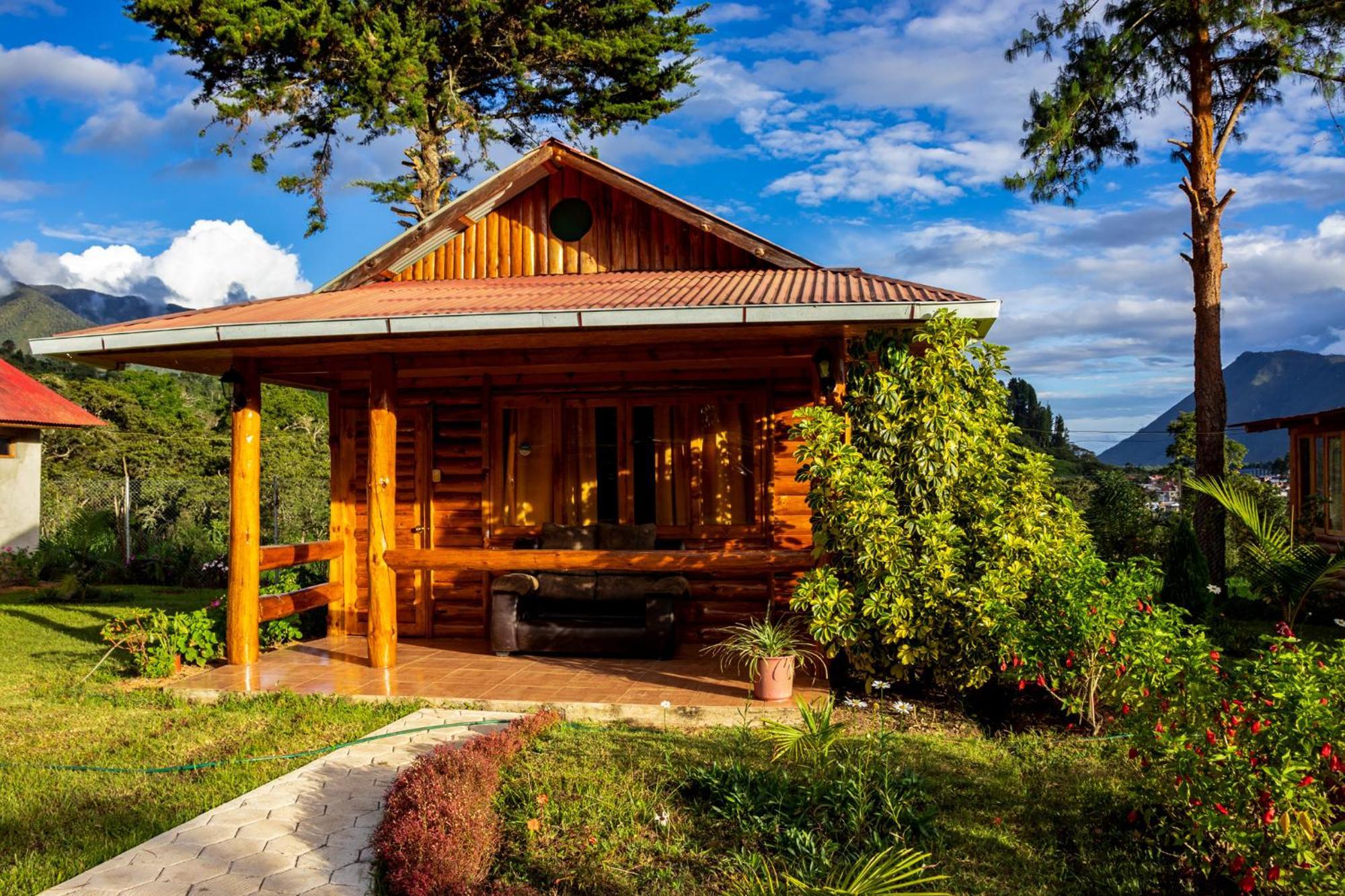 Hassinger Ranch Cabanas Oxapampa Eksteriør bilde