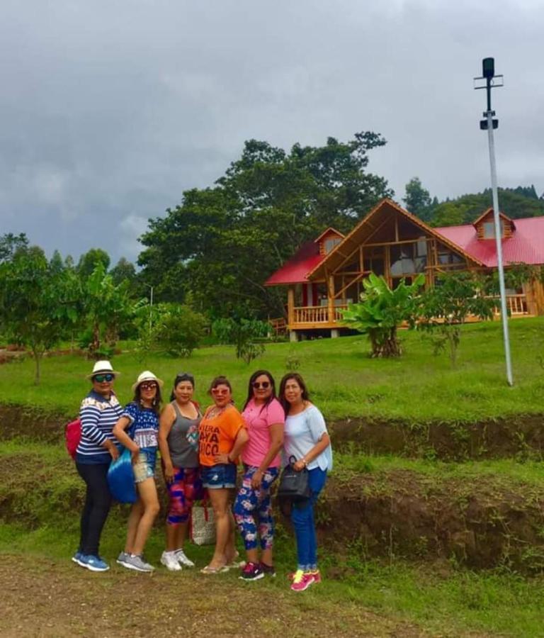 Hassinger Ranch Cabanas Oxapampa Eksteriør bilde